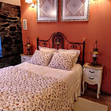 シャレー Talasnal Casa Do Cascao