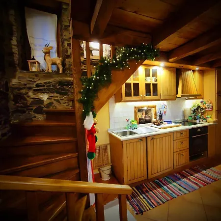 Chalet Talasnal Casa Do Cascao *