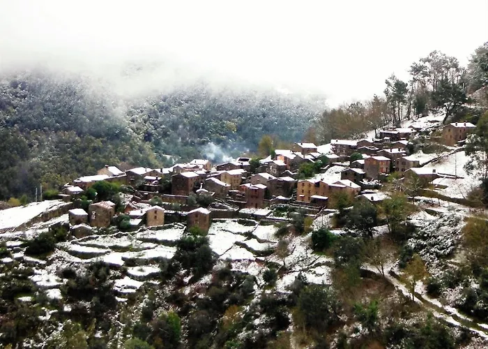 Chalet Talasnal Casa Do Cascao *